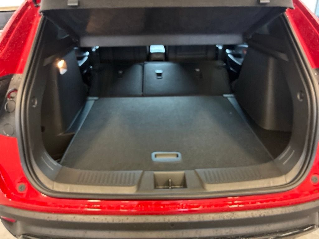 New 2026 Chevrolet Trax RS w/ Driver Confidence Package FWD image 27