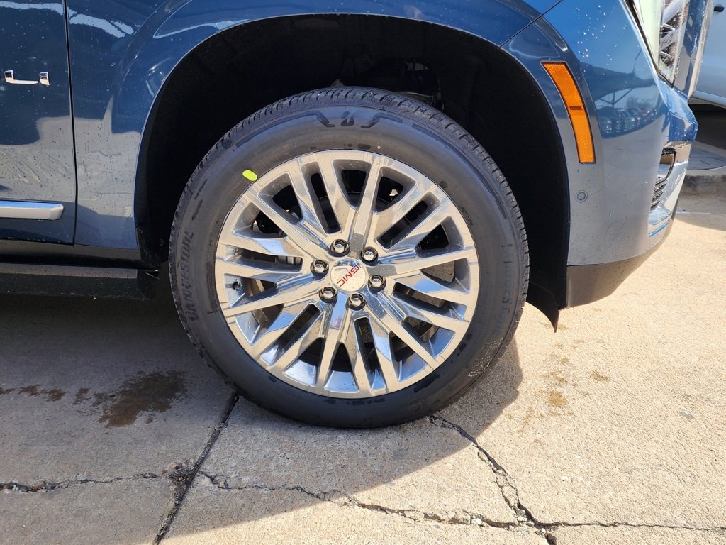 New 2026 GMC Yukon XL Denali w/ Sun & Power Step Package image 60