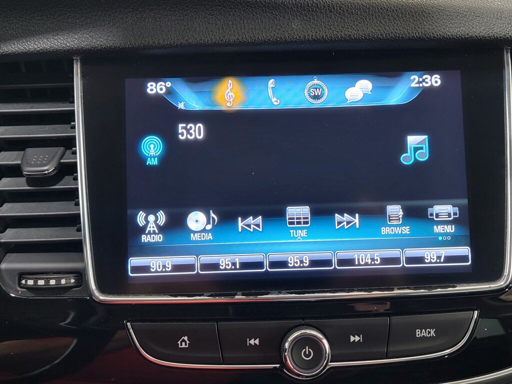 Used 2020 Buick Encore Essence AWD/4WD image 20