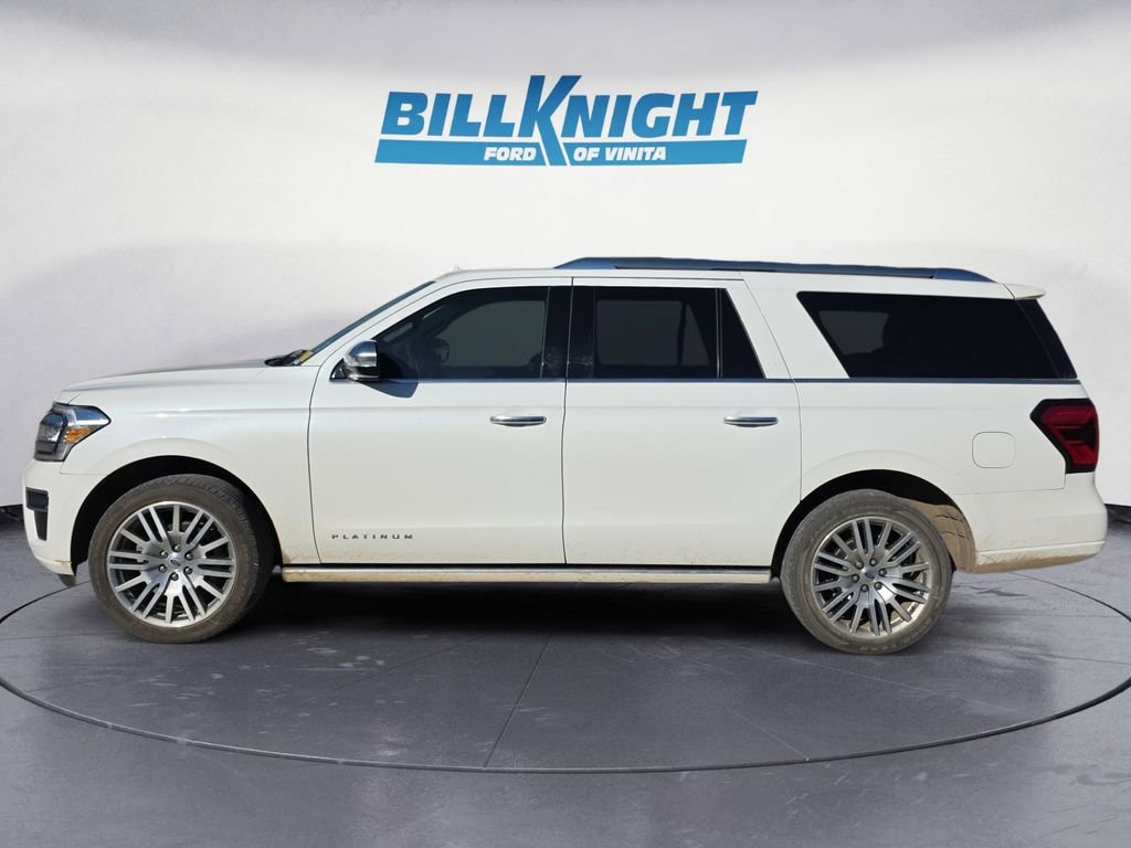 Used 2023 Ford Expedition Max Platinum AWD/4WD image 2