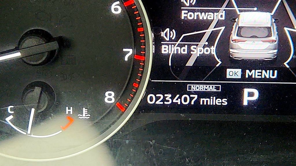 Used 2024 Mitsubishi Outlander SE FWD image 13