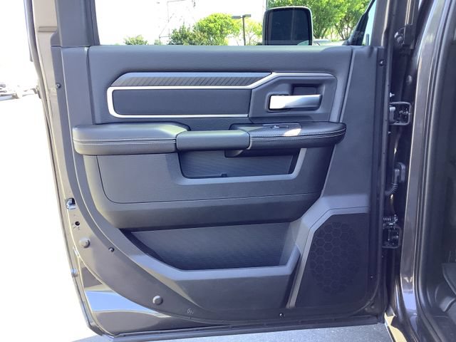 New 2026 RAM 2500 Big Horn AWD/4WD image 26