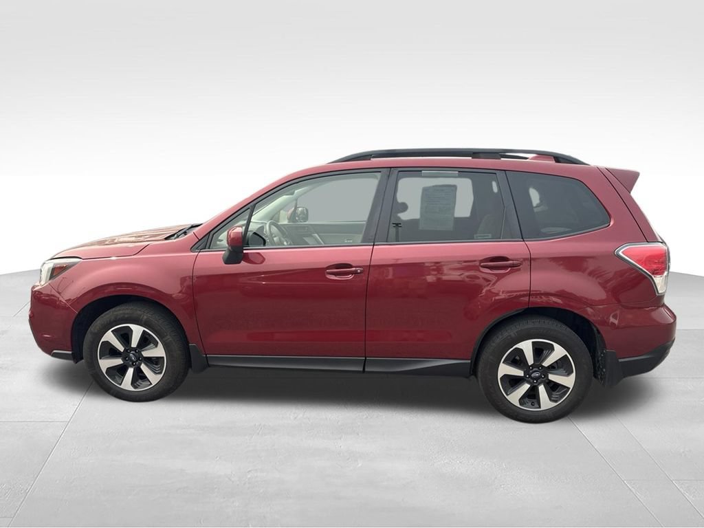 Used 2018 Subaru Forester 2.5i Premium AWD/4WD image 3