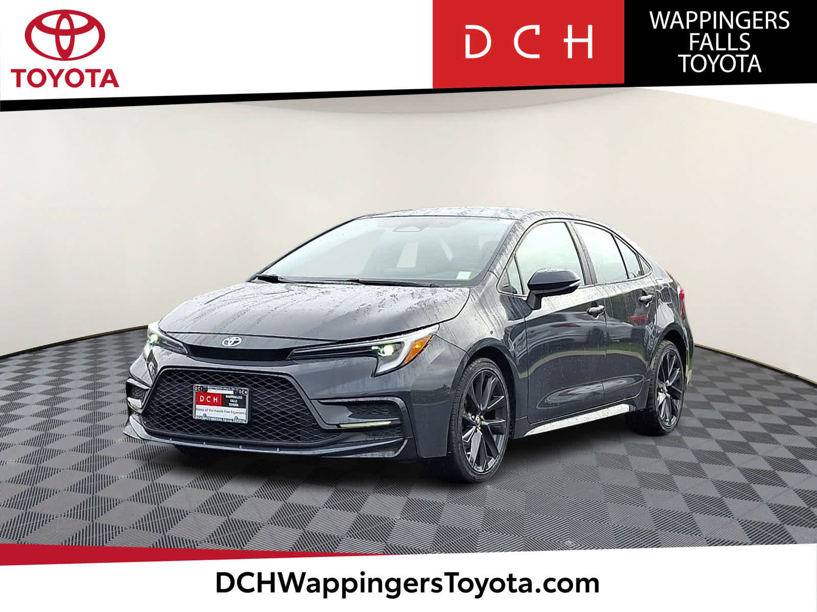 Used 2024 Toyota Corolla SE FWD image 1