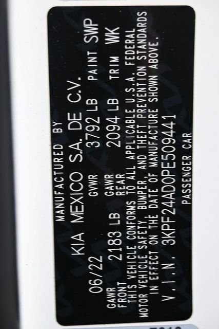 Used 2023 Kia Forte LXS image 7