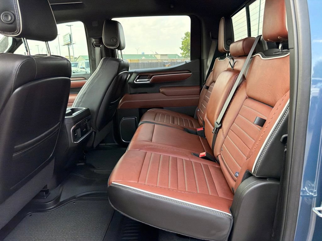 Used 2025 GMC Sierra 1500 Denali Ultimate AWD/4WD image 12