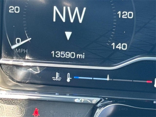 Used 2025 GMC Sierra 1500 SLE image 38