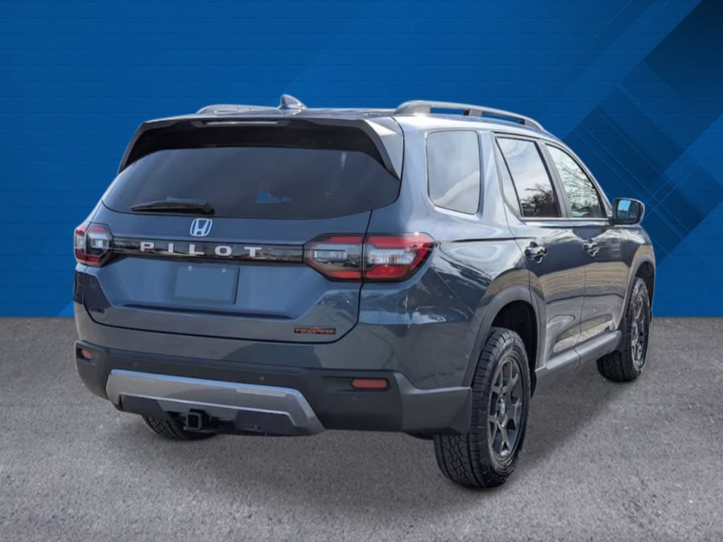 New 2026 Honda Pilot TrailSport image 4