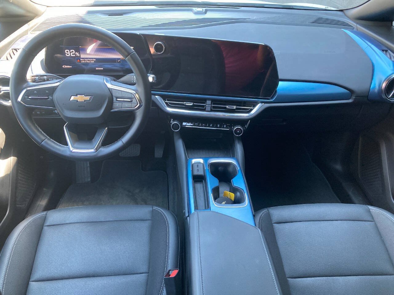Used 2024 Chevrolet Equinox EV LT FWD image 9