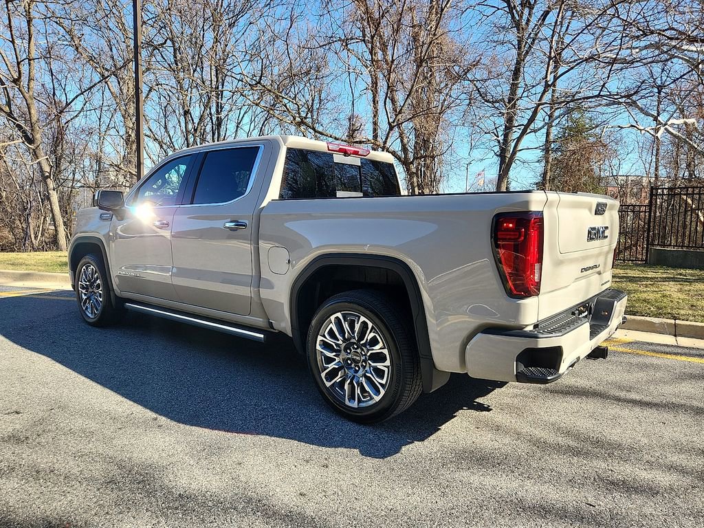 Used 2026 GMC Sierra 1500 Denali Ultimate image 3