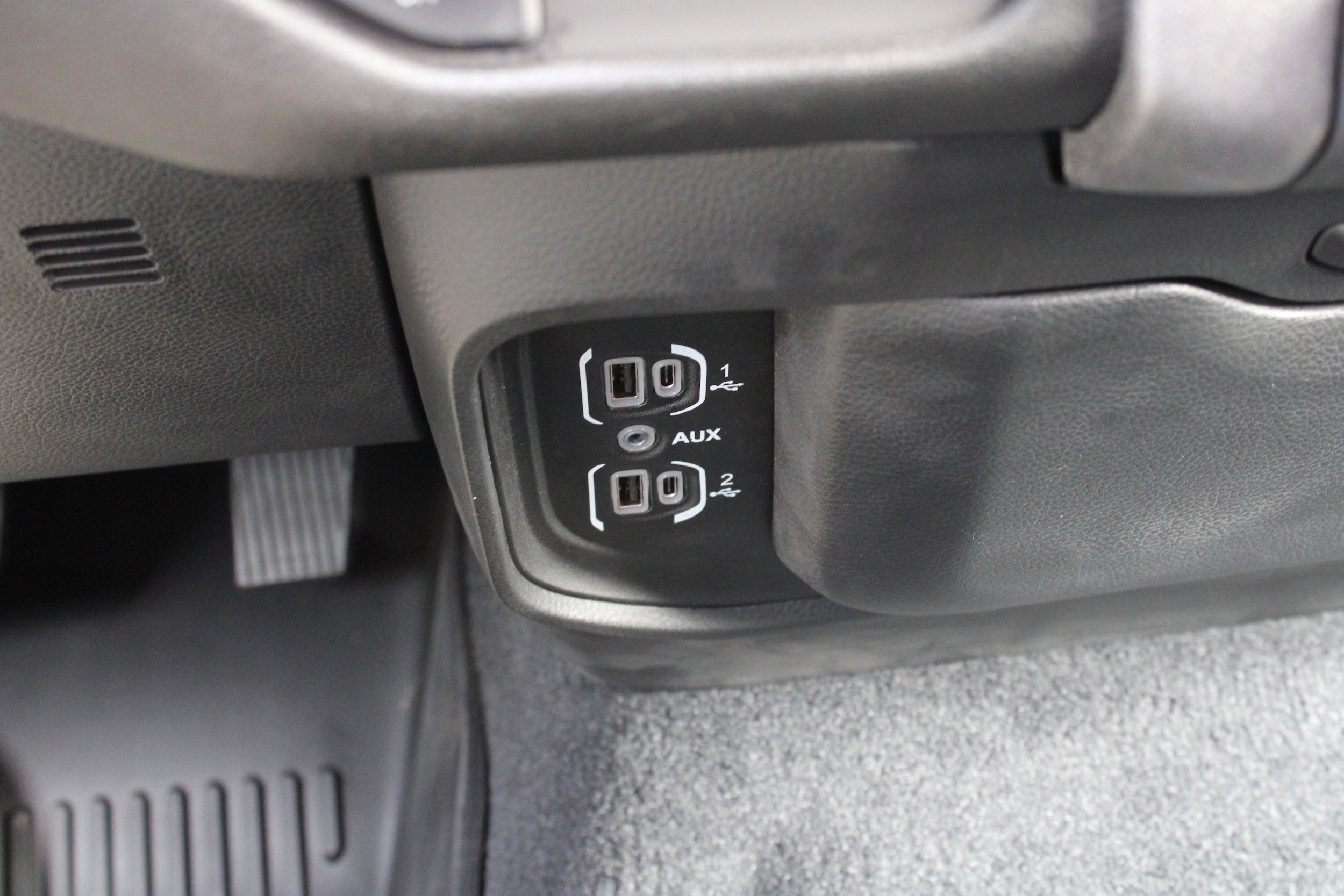 Certified 2025 RAM 1500 Tradesman AWD/4WD image 28