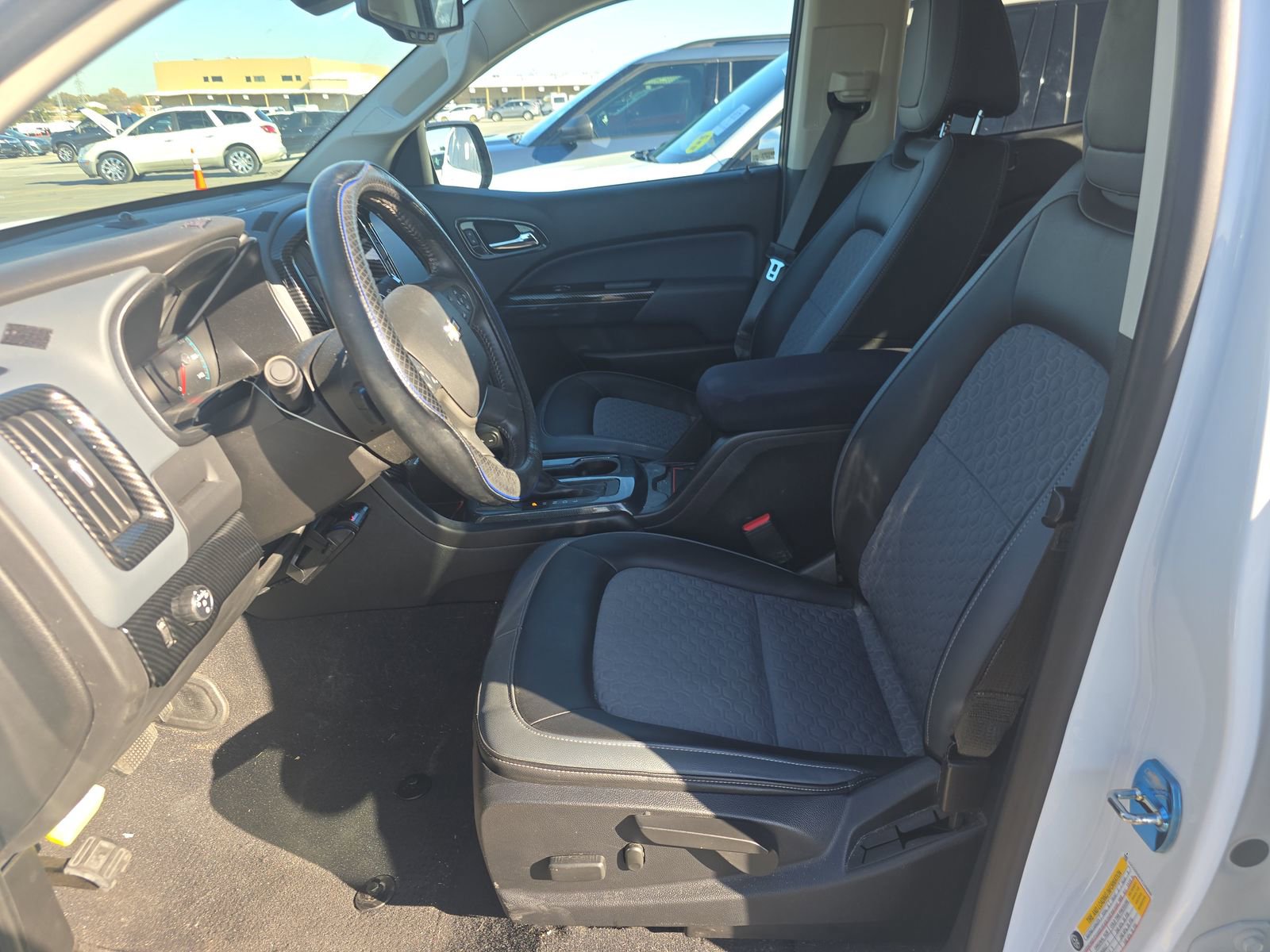 Used 2019 Chevrolet Colorado Z71 image 13