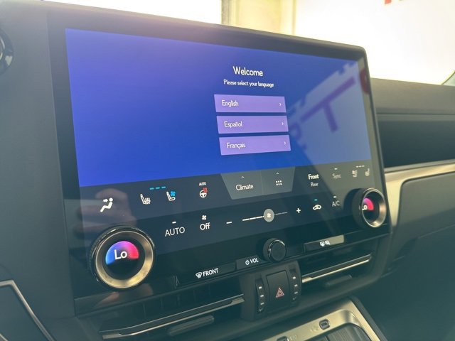 Used 2025 Lexus GX 550 w/ Cold Area Package image 30