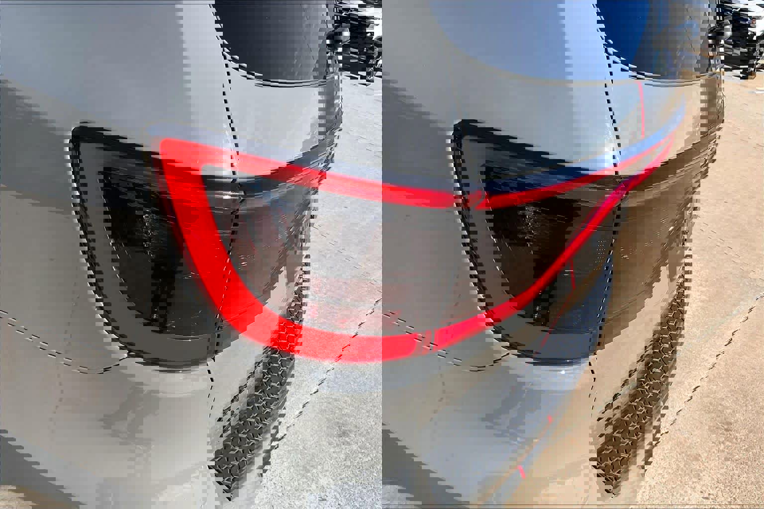 Used 2019 Dodge Durango R/T w/ Blacktop Package image 27