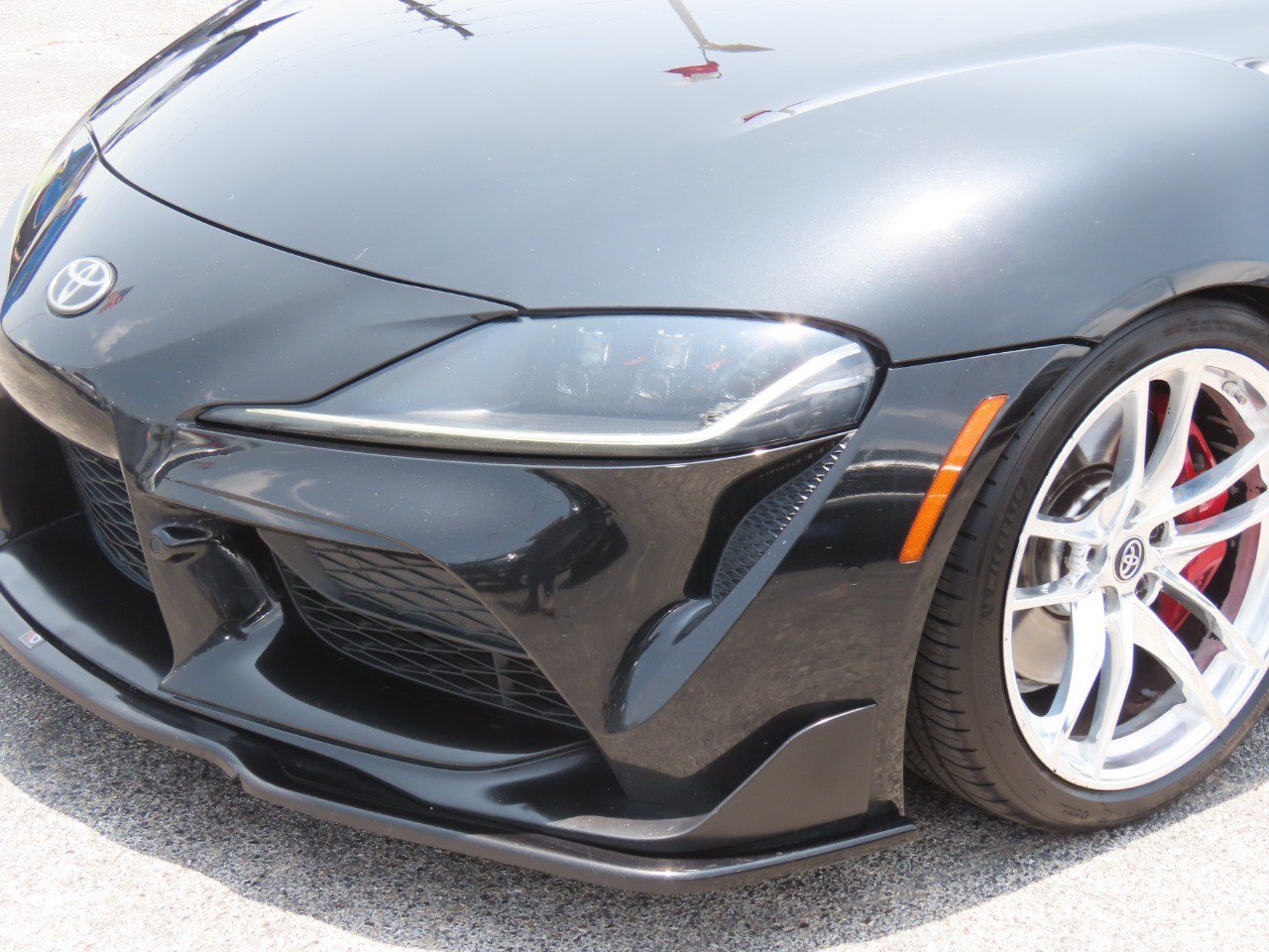 Used 2020 Toyota Supra Premium w/ Driver Assist Package RWD image 3