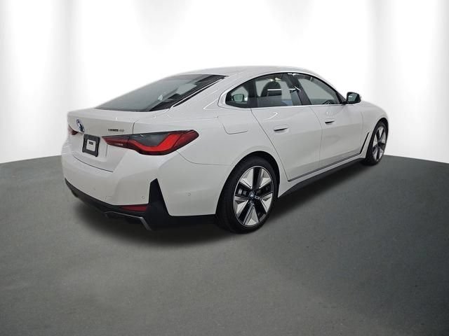 Certified 2025 BMW i4 eDrive40 RWD image 11