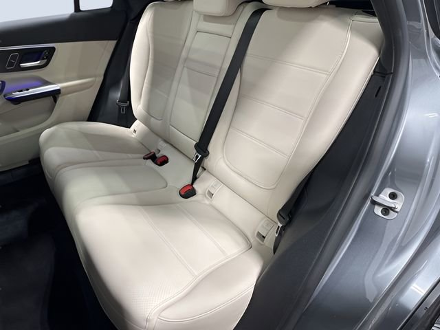 Used 2023 Mercedes-Benz GLC 300 4MATIC image 29