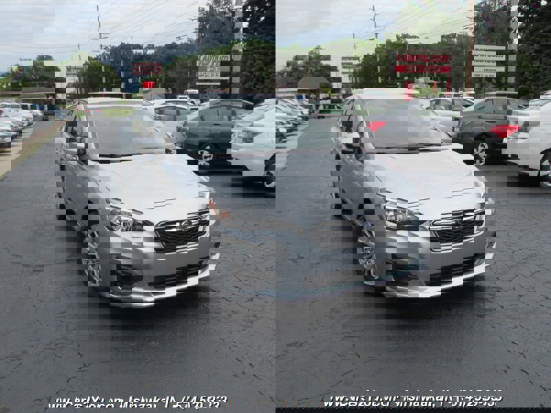 Used 2018 Subaru Impreza 2.0i Premium image 1