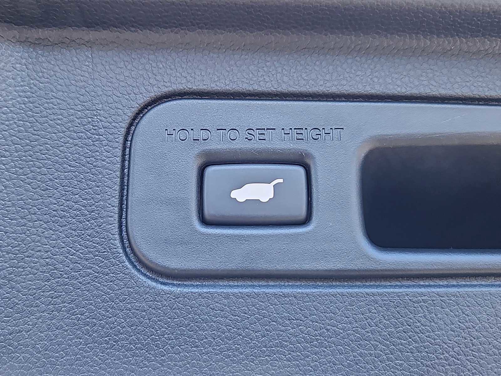 Used 2023 Honda Pilot Touring image 22