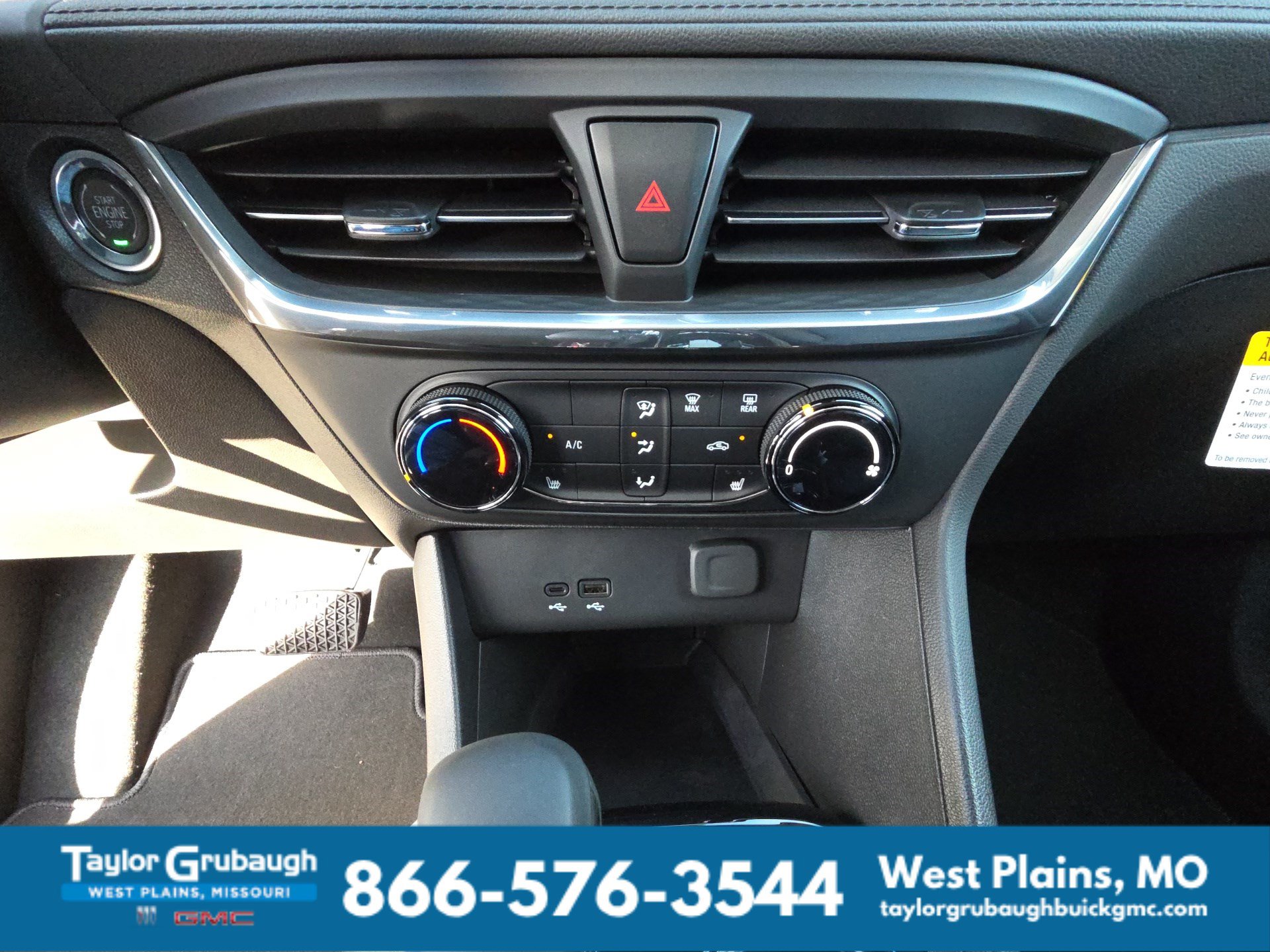 New 2026 Buick Encore GX Preferred w/ Comfort Package FWD image 24