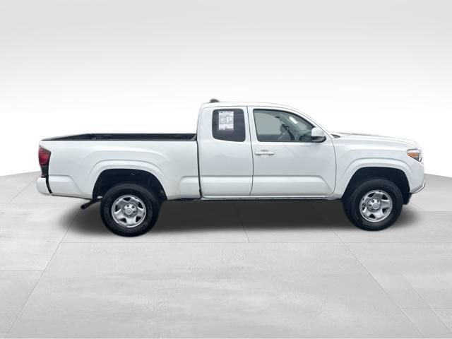 Used 2022 Toyota Tacoma SR w/ SR Convenience Package RWD image 6
