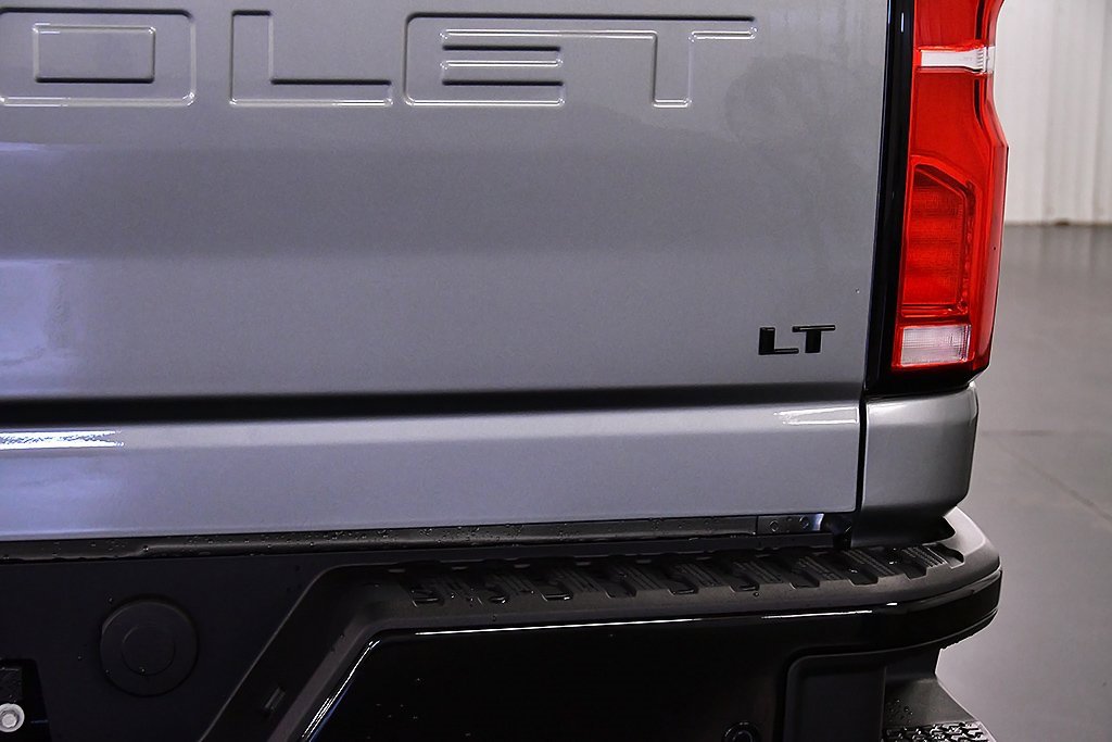 New 2026 Chevrolet Silverado 3500 LT w/ Trail Boss Package image 15