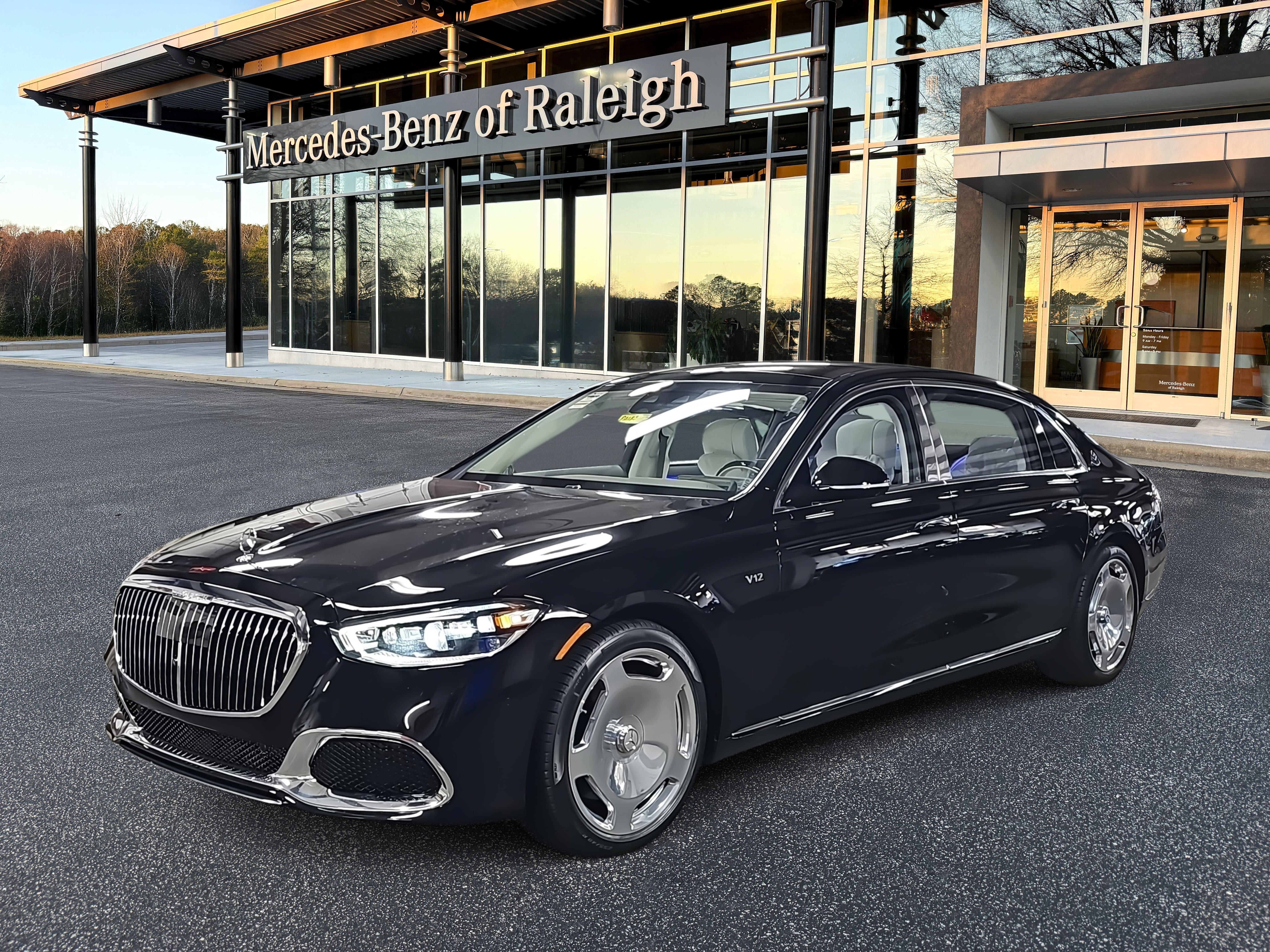 Certified 2023 Mercedes-Benz Maybach S 680 4MATIC image 1