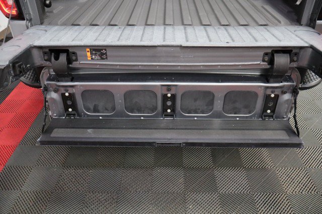 Used 2022 GMC Sierra 1500 SLT w/ SLT Convenience Package RWD image 33