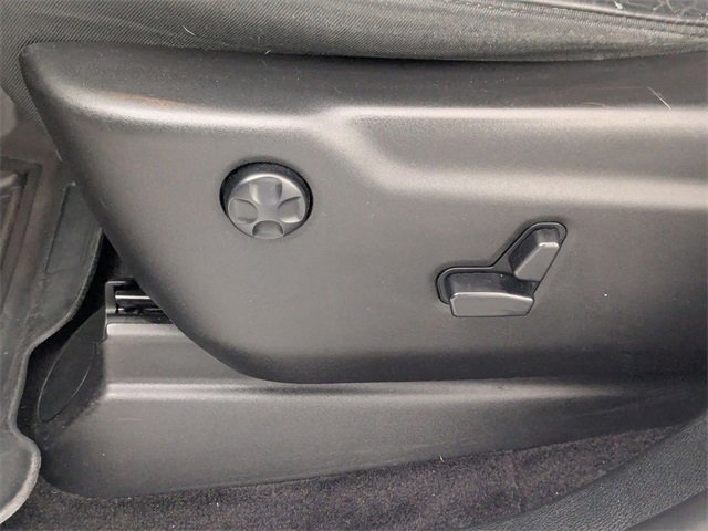 Used 2017 Dodge Durango GT image 13