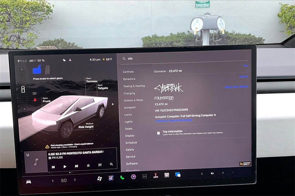 Used 2024 Tesla Cybertruck AWD Crew Cab image 14