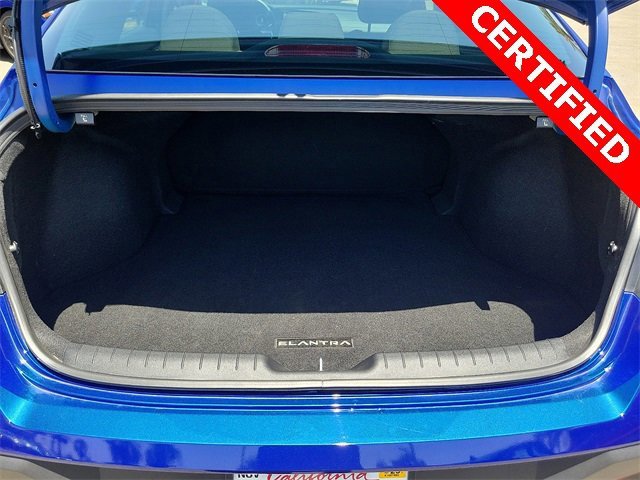Used 2024 Hyundai Elantra SEL image 15