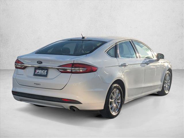 Used 2017 Ford Fusion S image 5