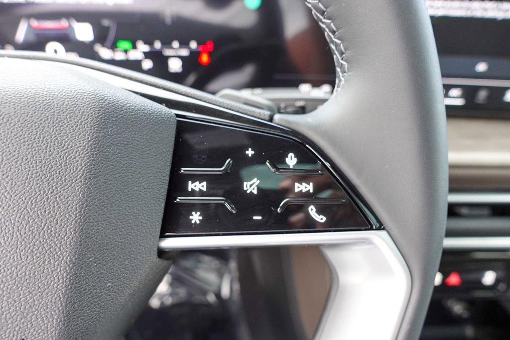 New 2025 Audi Q5 Premium image 16