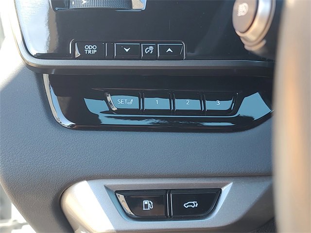 Used 2023 Lexus RX 350h image 27