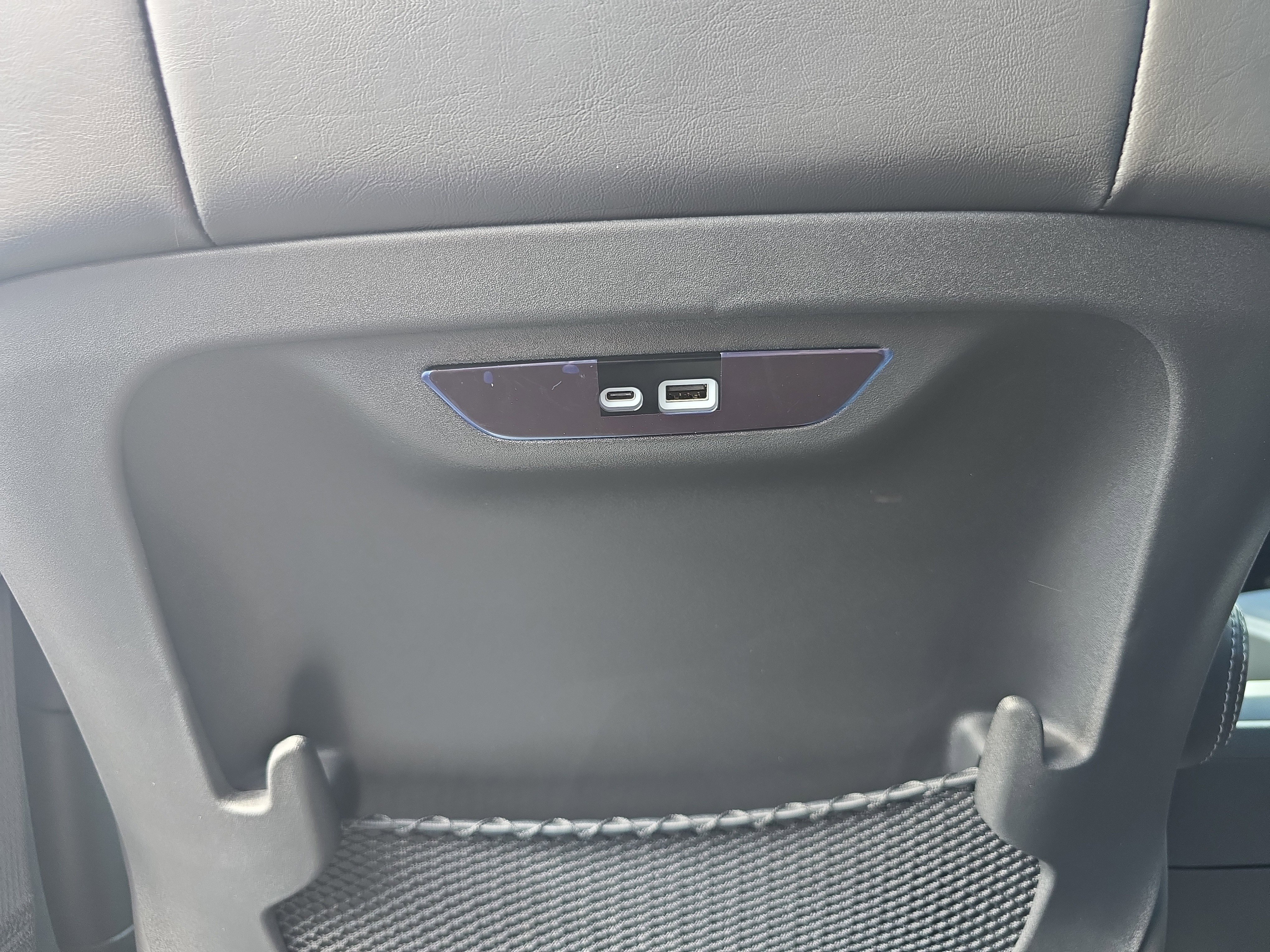 New 2026 Chrysler Pacifica Select image 17