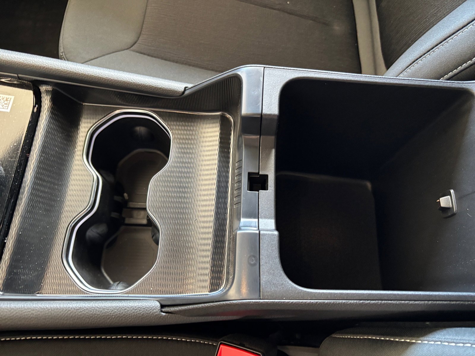 New 2025 Jeep Grand Cherokee Laredo X w/ Trailer Tow Package image 15