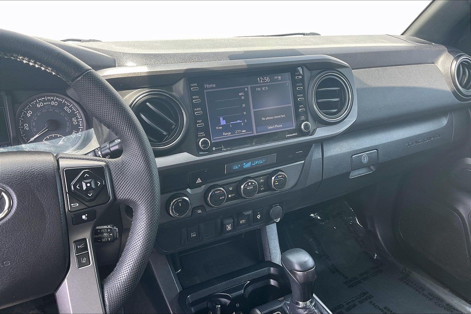 Used 2021 Toyota Tacoma TRD Off-Road AWD/4WD image 7