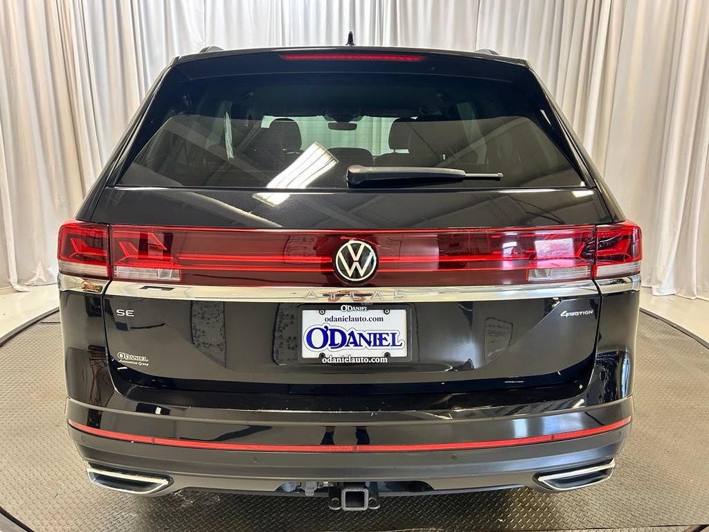 Used 2025 Volkswagen Atlas SE AWD/4WD image 27