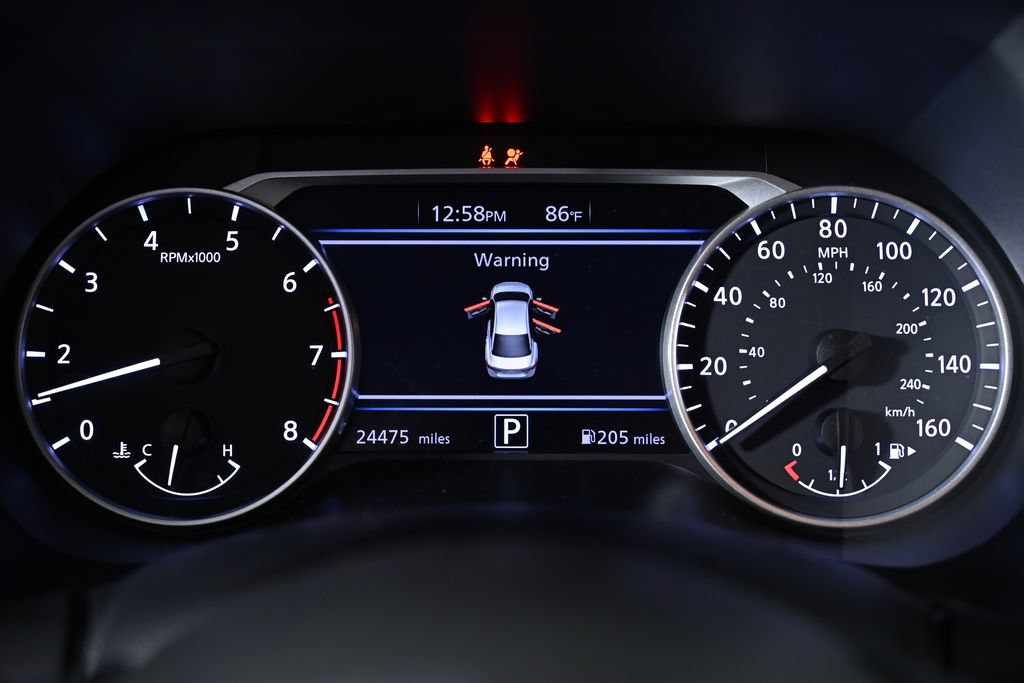 Certified 2024 Nissan Sentra SR FWD image 16