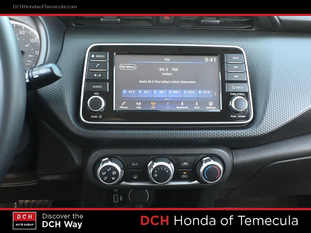 Used 2021 Nissan Kicks S FWD image 12