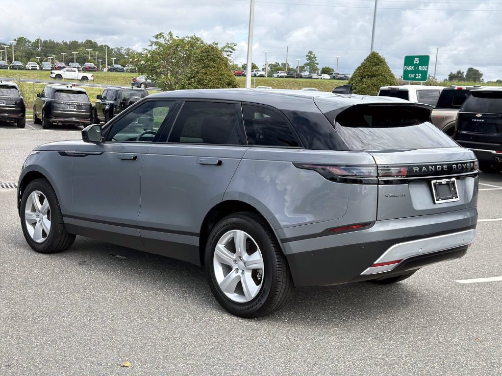 Used 2026 Land Rover Range Rover Velar S AWD/4WD image 3