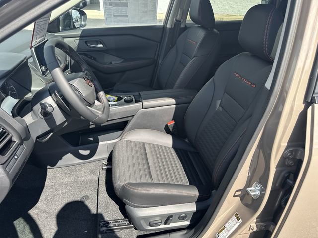 New 2026 Nissan Rogue SV image 10