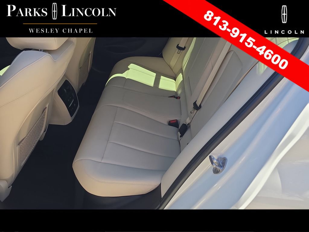 Used 2020 BMW 330i xDrive Sedan w/ Convenience Package image 14