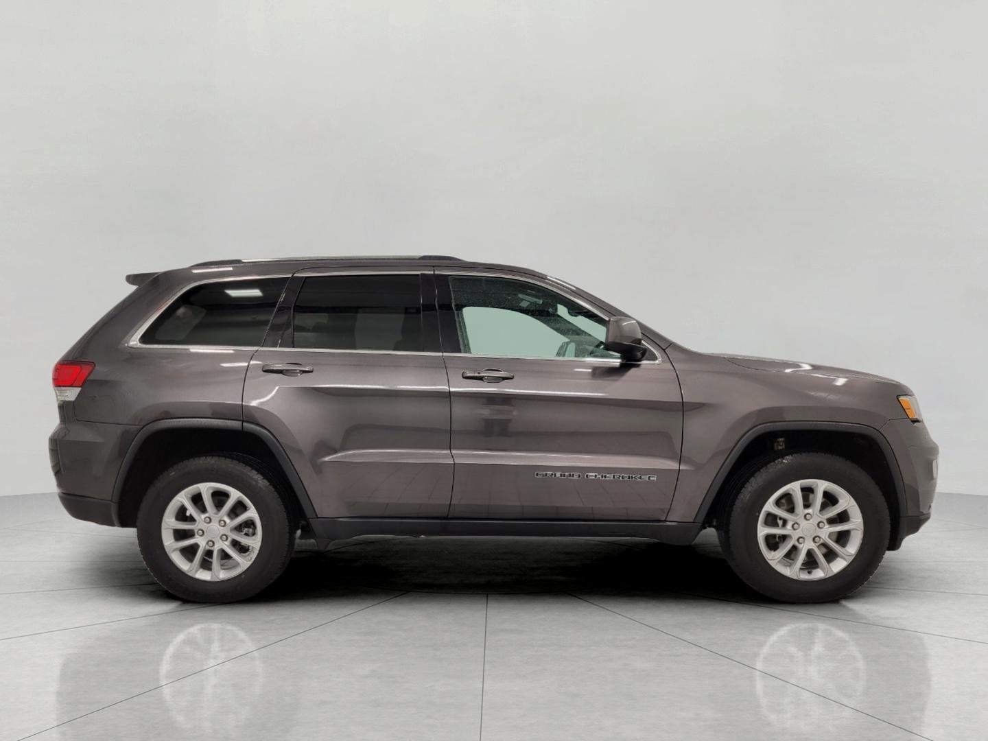 Used 2021 Jeep Grand Cherokee Laredo X AWD/4WD image 12
