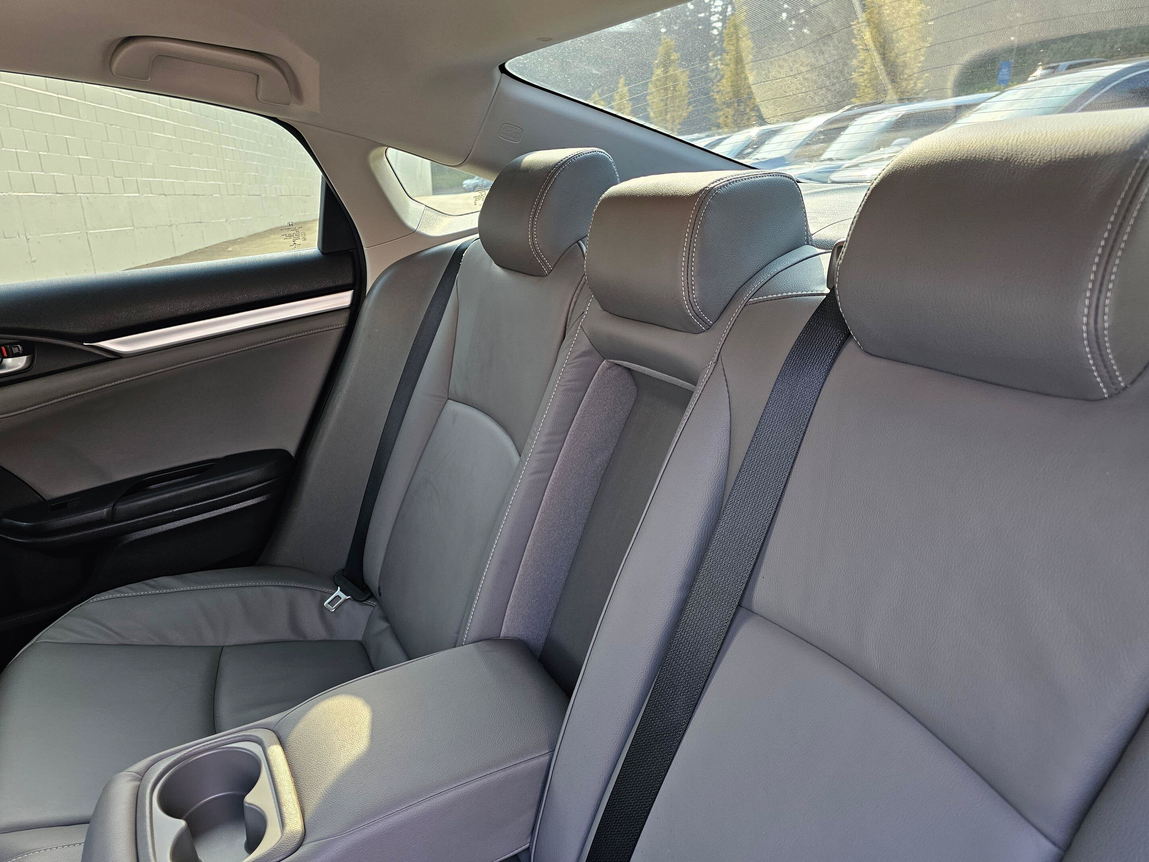 Used 2019 Honda Civic EX-L image 21