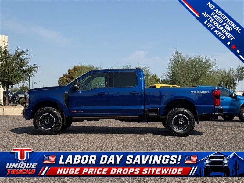 Used 2026 Ford F350 Platinum w/ Tremor Off-Road Package AWD/4WD image 9