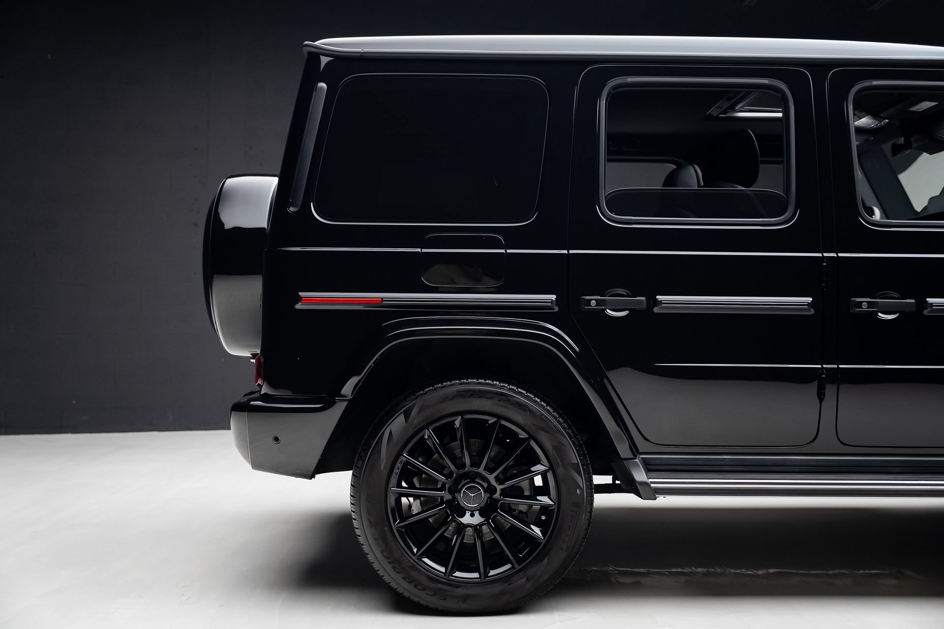 Used 2021 Mercedes-Benz G 550 w/ AMG Line image 36