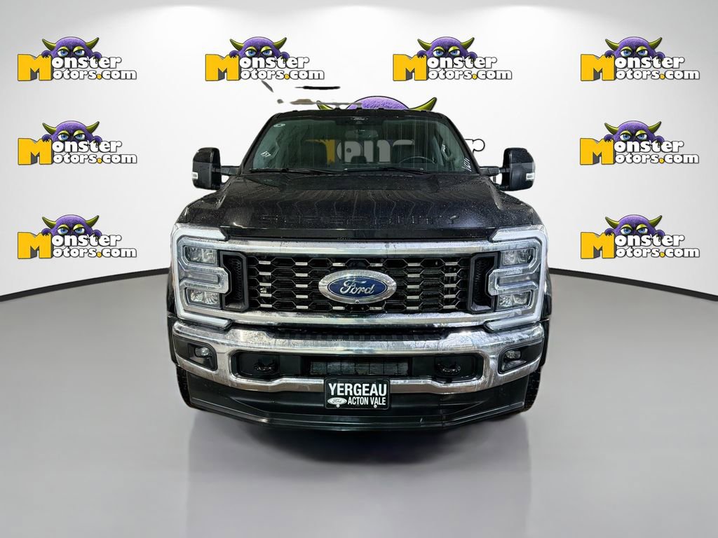Used 2024 Ford F450 Lariat w/ FX4 Off-Road Package image 2