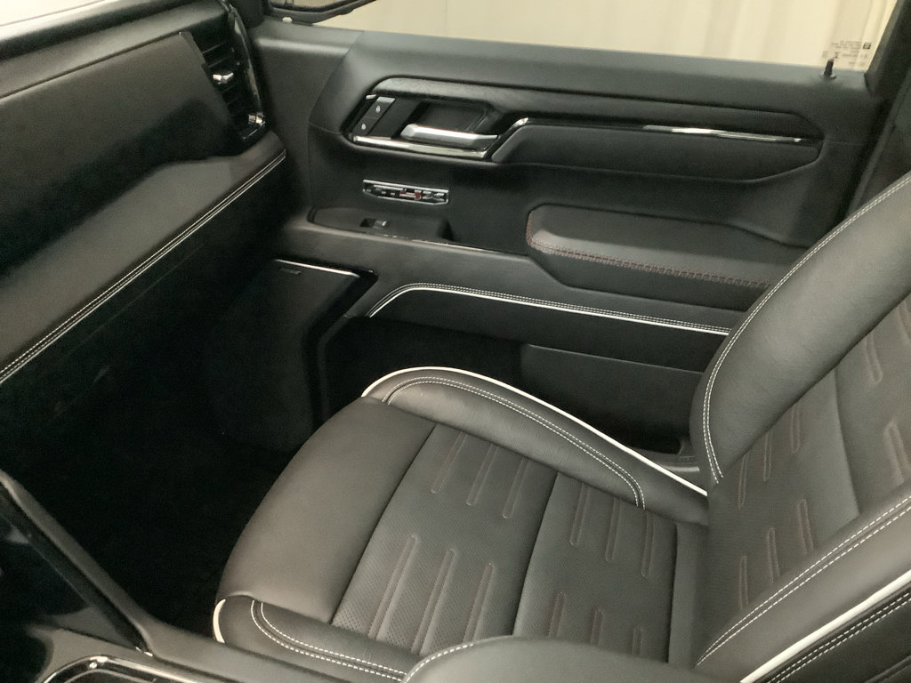 Used 2025 GMC Sierra 1500 AT4X image 25