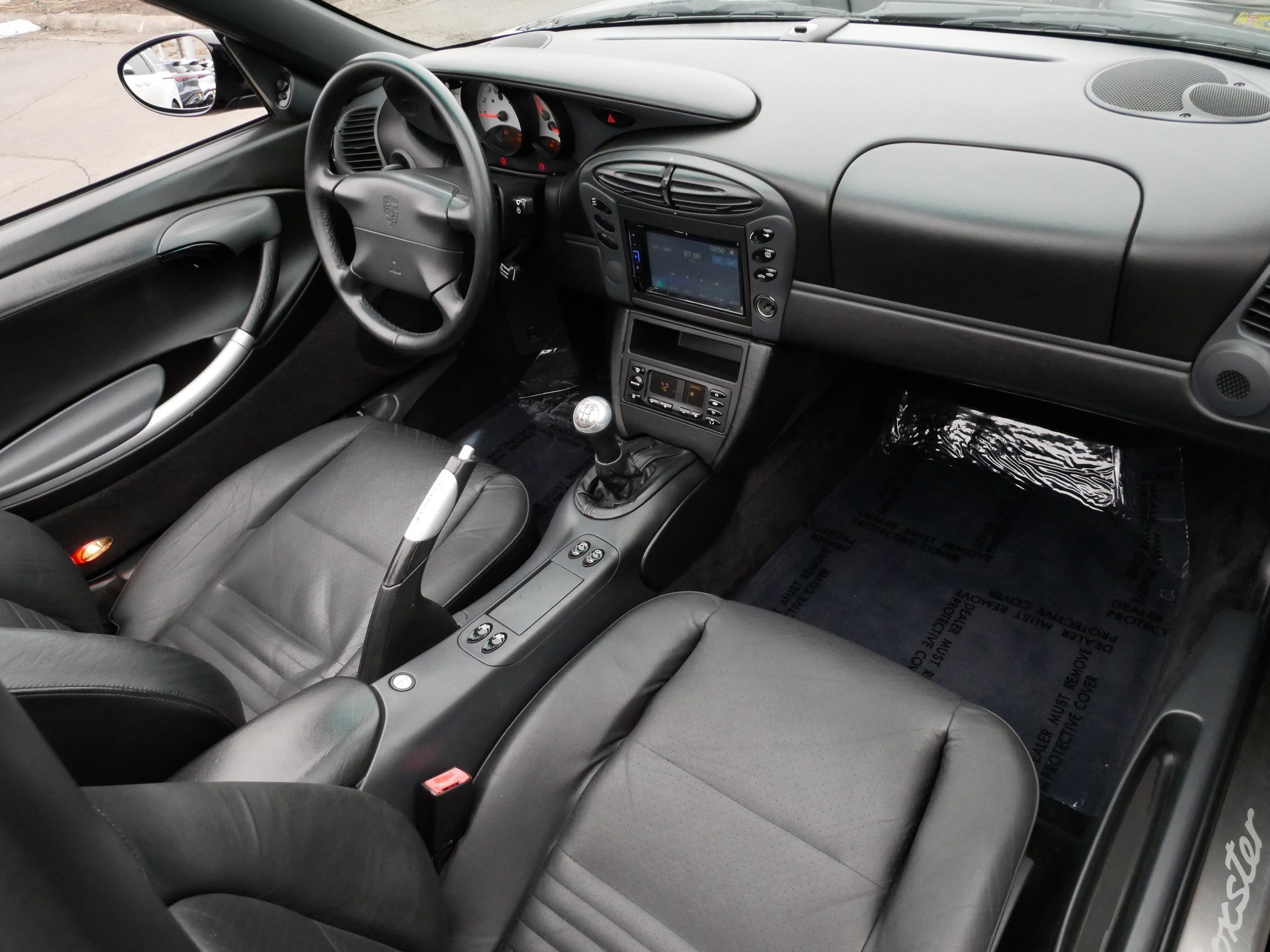 Used 1997 Porsche Boxster image 10